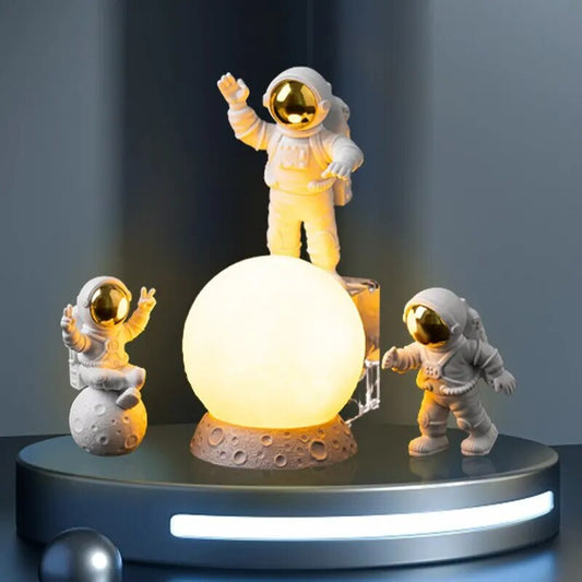 Astronaut Moon Ambient Light